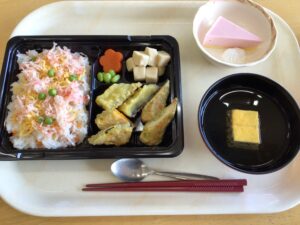 法要の日と11月誕生日会行事食